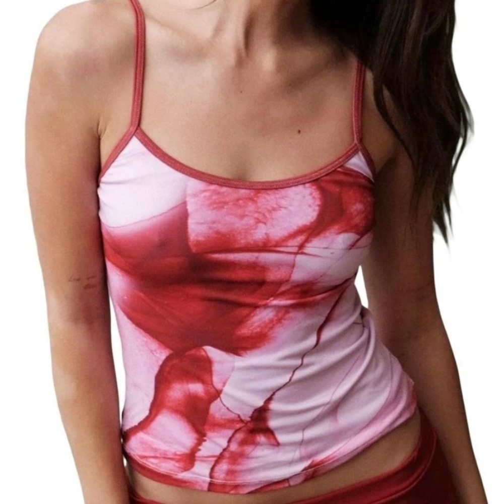 Camisole Slim Fit Scoop Neck Adjustable Spaghetti Strap Top - Small